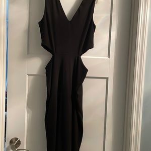 Black flattering v-neck dress.